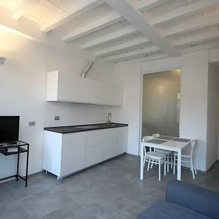 Piazza Trento 11 Apartment Monza Exterior photo