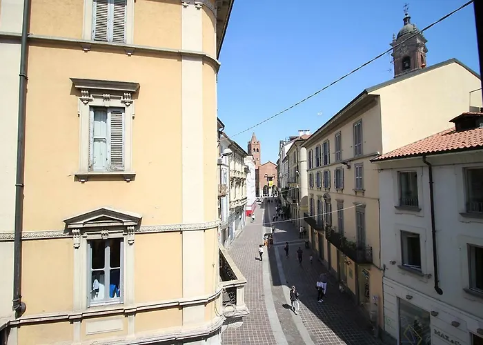Piazza Trento 11